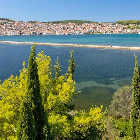 Вилла Ionian Blue Свороната