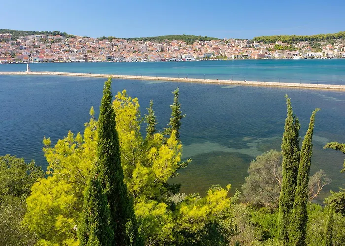 Vila Ionian Blue Svoronata